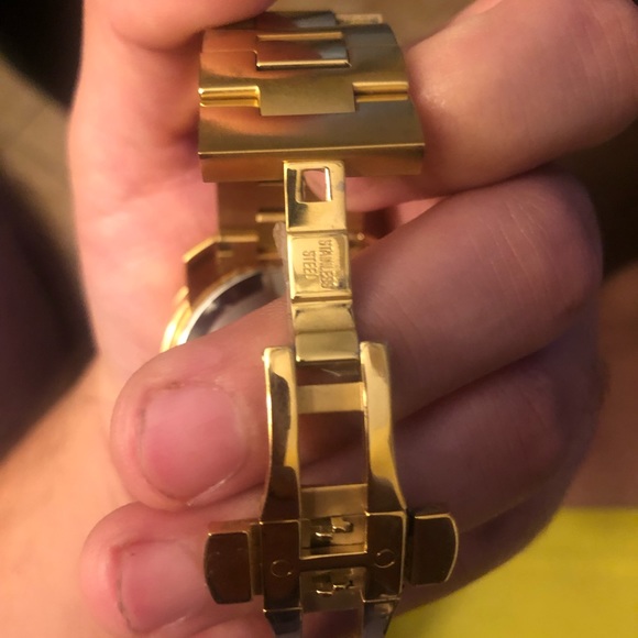 Movado watch - Picture 5 of 6